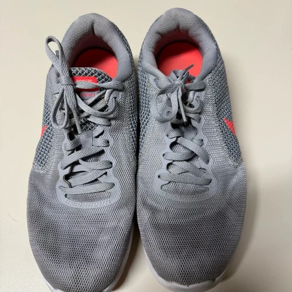 Nike Revolution Womens Running Shoes Orange Gray Size 8.5 - Picture 4 of 9